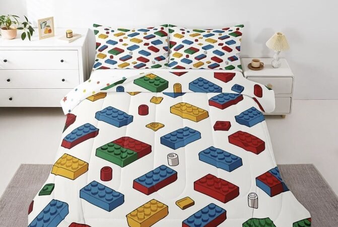 Build Your Dream Bedroom: LEGO-Themed Decor Ideas!